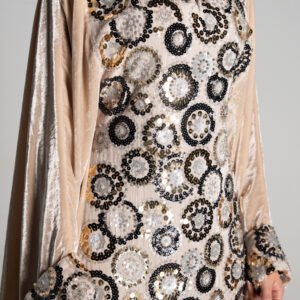 Alternative view of Noor kaftan